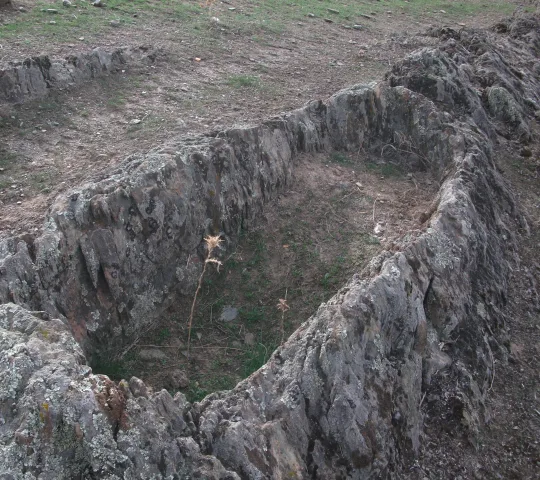 Tumbas Antropomórficas de La Chanclona